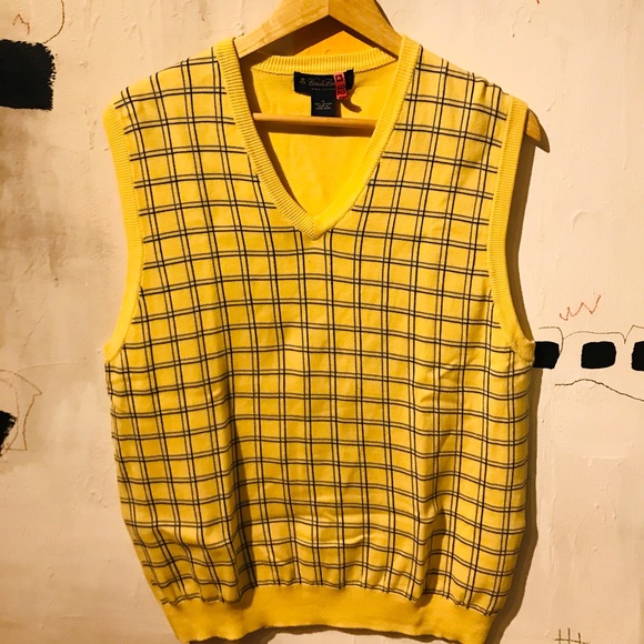 Sweater Bundle (4) - Picture 3 of 9